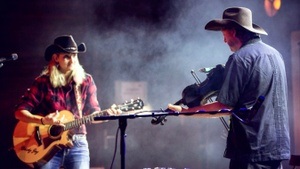 Live im Pumpenwerk: Titus Waldenfels & Becky Jay