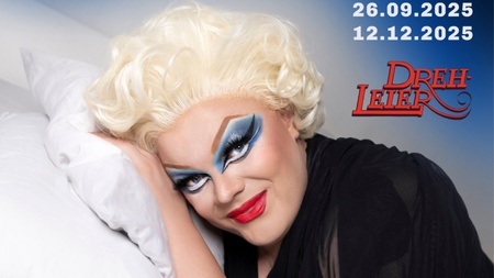 In bed with Samantha