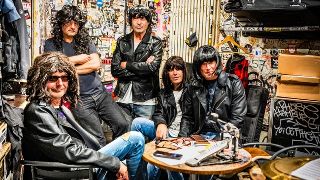 Ramonns - Ramones Tribute + Gäste - Nachtleben Frankfurt