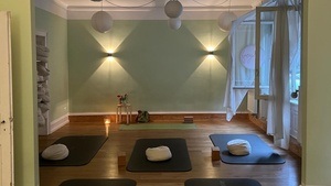 Yoga + Yoga Nidra Kurs