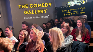 Laughs & Drinks in an Art Gallery (Mitte)