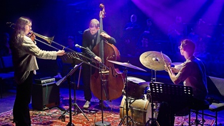 Jazz at JAKI: Carlotta Armbruster Trio