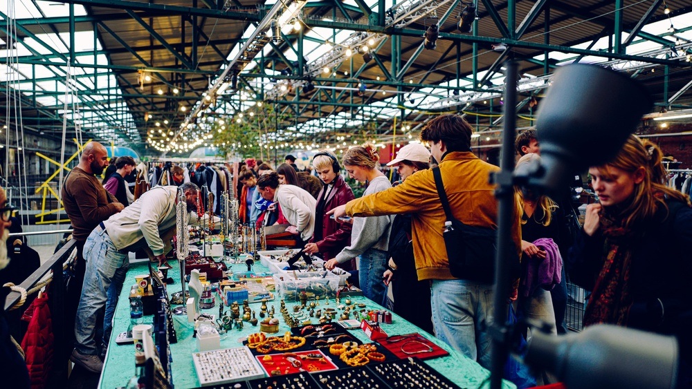 Nachtflohmarkt in der Gleishalle