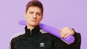 Standup Comedy Solo - Friedrich Herrmann - killin it softly
