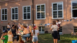 FAMILIENZEIT: Mutig und frei: Entdecke die Unabhängigkeit