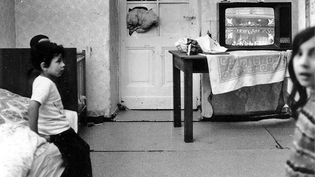 Eröffnung: Tapetenwechsel – Migration und Mobiliar seit 1960