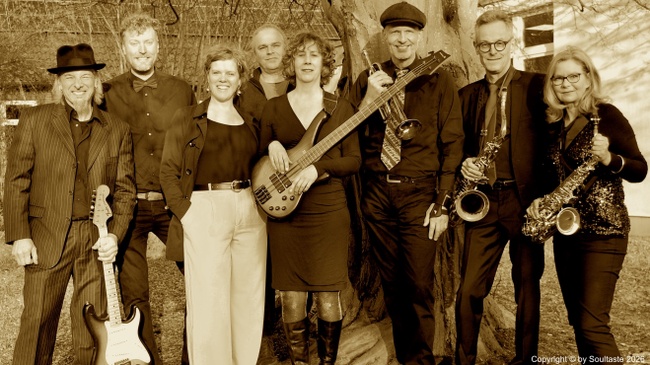 Hutkonzert / freier Eintritt mit der Funk & Soulband "SOULTASTE"