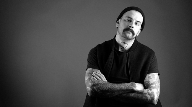 BUCHPREMIERE DENIS PFABE »DIE MÖGLICHKEIT EINER ORDNUNG«