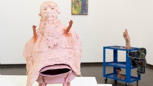 Ausstellungsrundgang: Körper Speicher Tempel