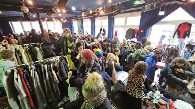 Floh- & Kreativmarkt 73