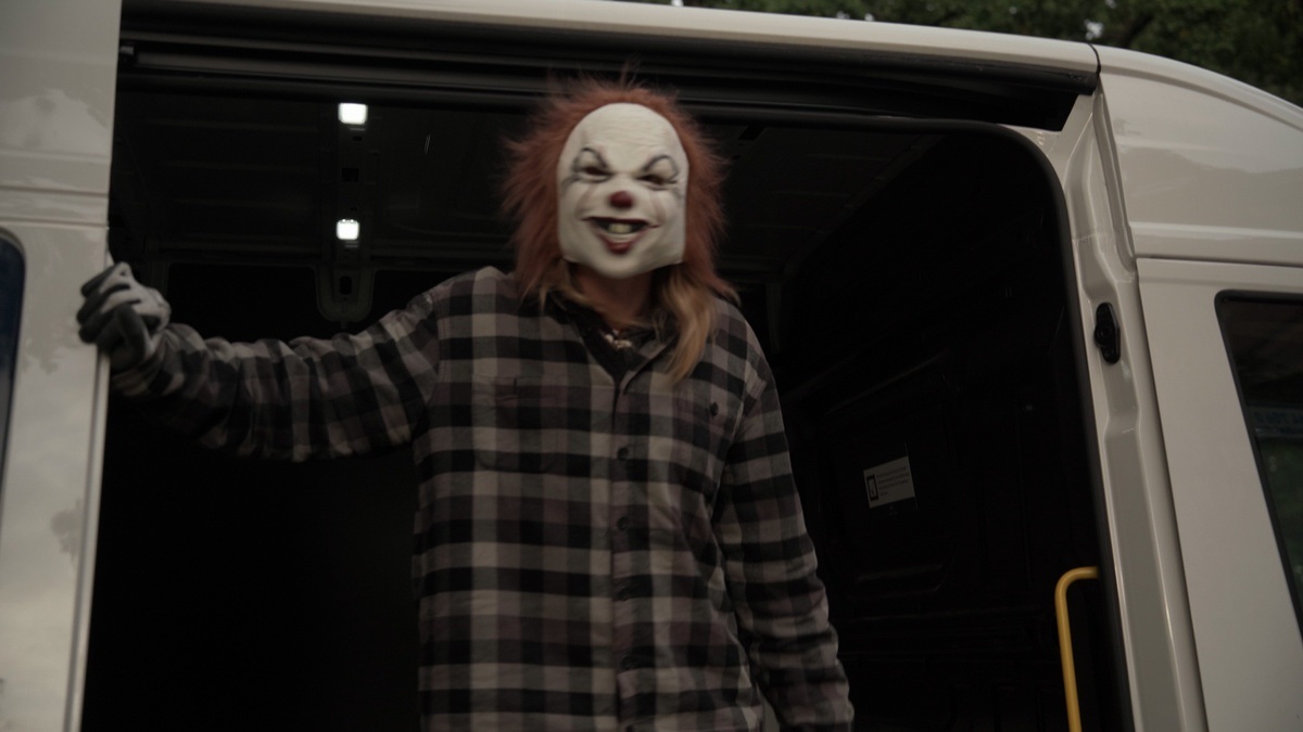 Ausstellungsrundgang: Daniel Hopp – Fictional Healing