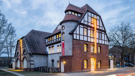 Schmutzwasser und schöne Künste // Theaterführung