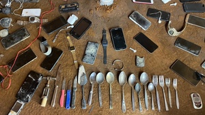 Tao Schirrmachers Sammlung. Eisbach Treasures