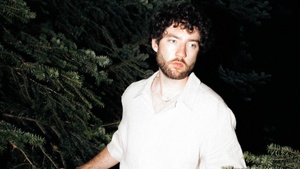 Josh Island – Imaginary Borders Tour
