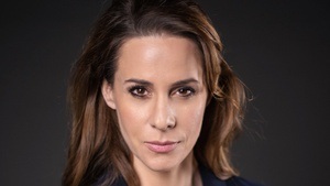 Positionen und Perspektiven: Saba-Nur Cheema und Meron Mendel im Gespräch mit Nahostexpertin Natalie Amiri