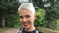 Tangenta.Art by Evelyn Schmidt