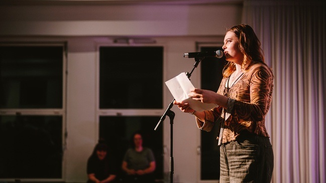 Poetry Slam mit Kunst & Krawall