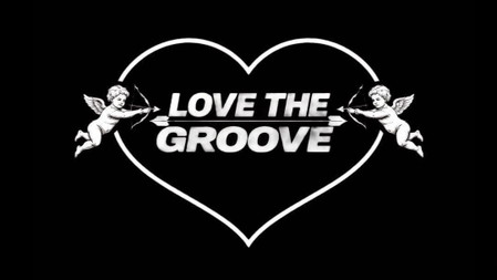 LOVE THE GROOVE