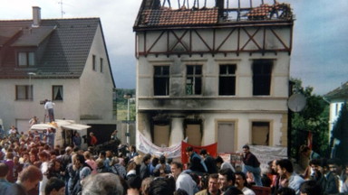 Rechte Gewalt und staatliches Gewaltmonopol Nach der Wende und heute
