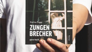 Karina Papp liest aus "Zungenbrecher"