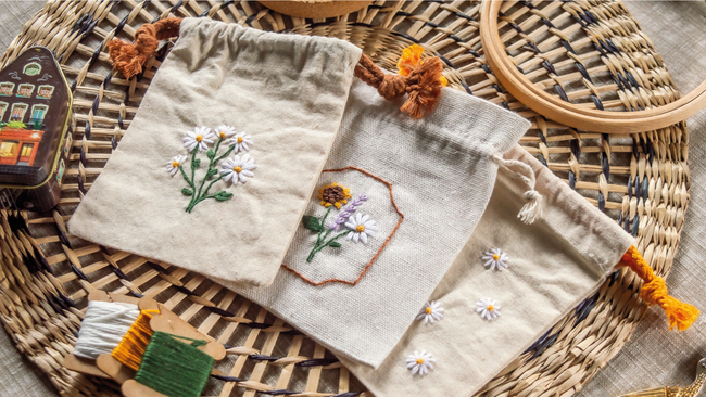 Blooming Stitches x Katoy - Besticke deine individuellle Baumwolltasche mit floralen Mustern🧶✨