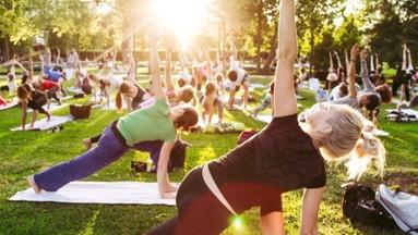 Yin Yoga im Freizeitpark