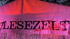 Lesezelt auf der Kö: Live Programm