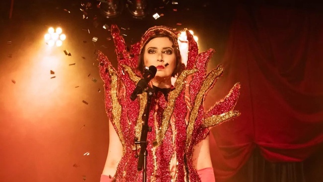Eruptiva Extravaganza - Nolundi Tschudi