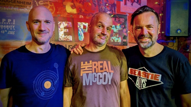 HELICOPTER: Camatta/ Fidezius/ Van Huffel