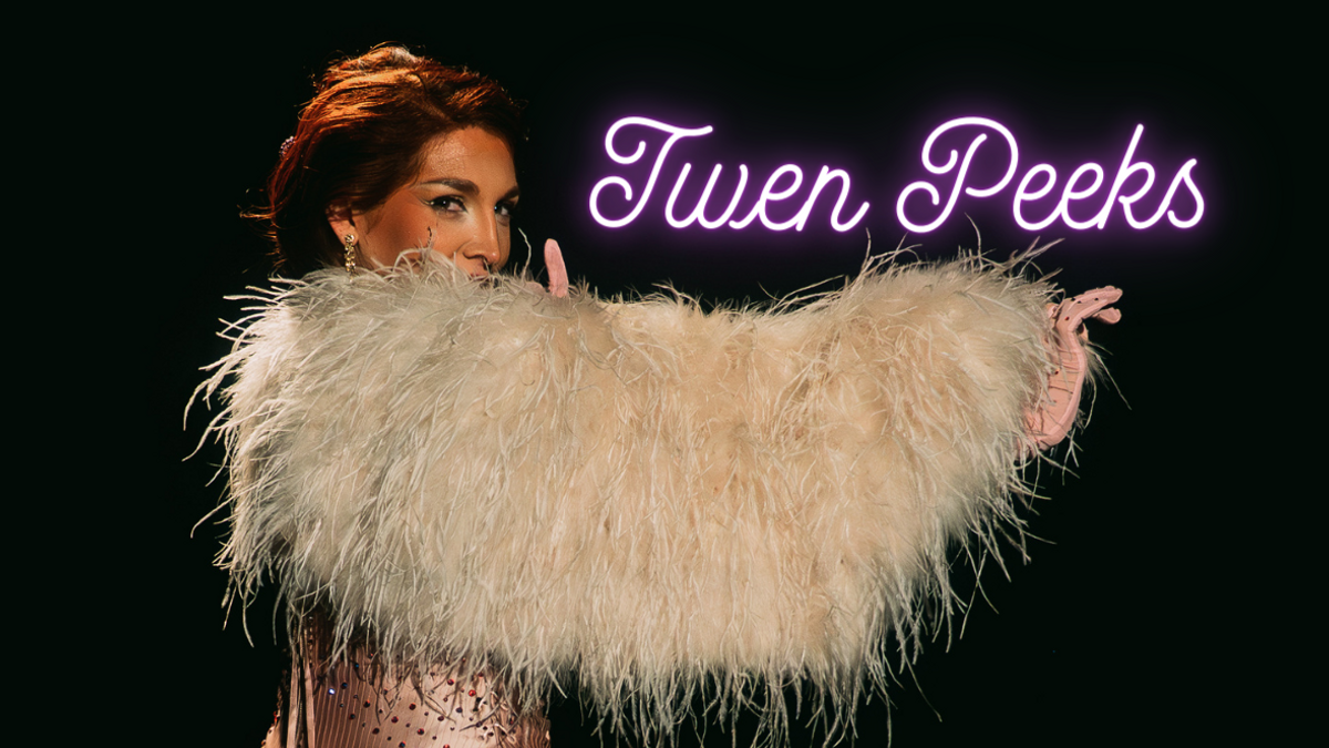 Twen Peeks