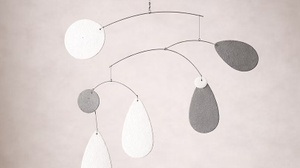 Papiermobile: Schwebende Kunstwerke