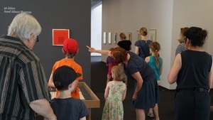 Familien*Aktionstag zu Farbe: Wahrnehmungsforschung im Josef Albers Museum