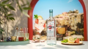 COMMUNITY EVENT: MARTINI TERRAZZA x Rausgegangen