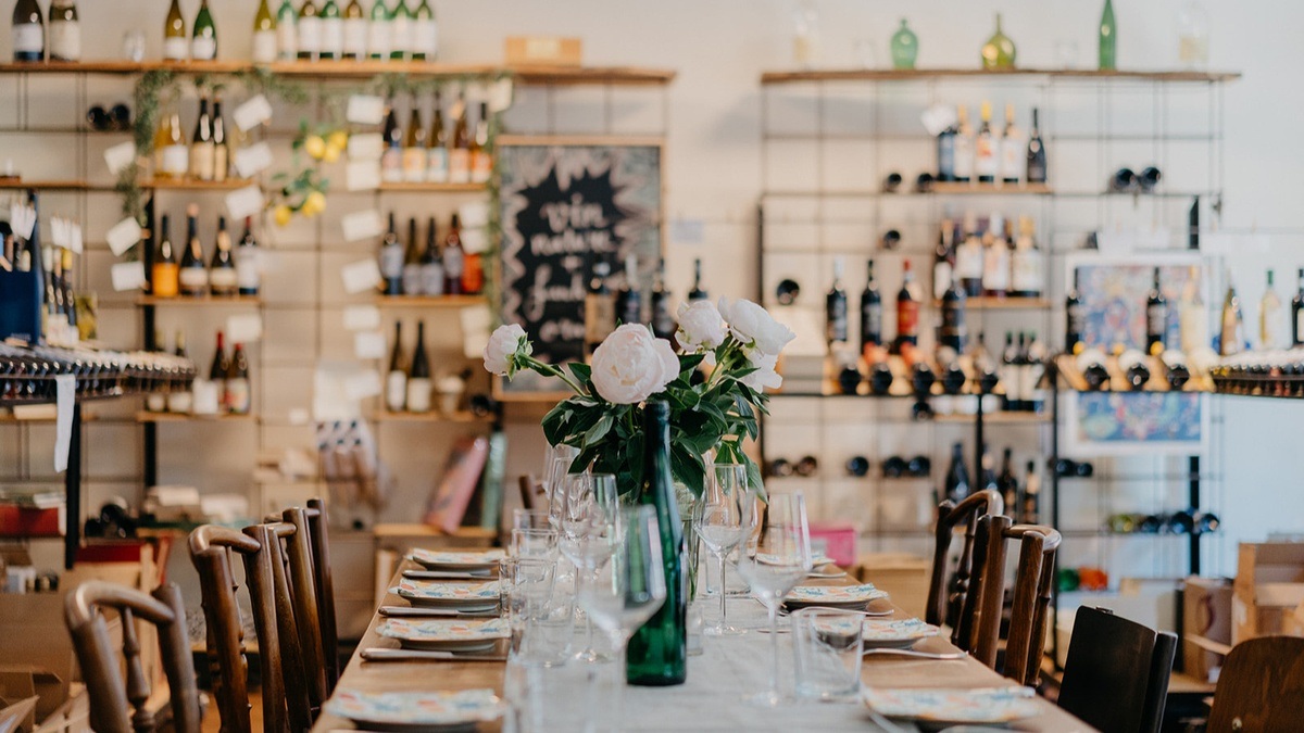 Die Weinleserin \u002D Weinhandlung und Events