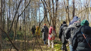Auf den Spuren einer sog. „Bordellbaracke“. Walk mit der Künstlerin Dr. Birgit Szepanski zur Königsheide.