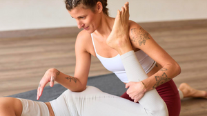 Weltyogatag Special – Thai Yoga Workshop mit Bine