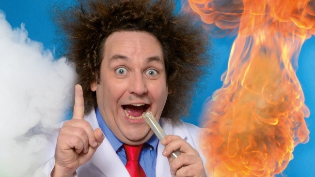 Konrad Stöckel „Wenn´s stinkt und kracht, ist´s Wissenschaft“