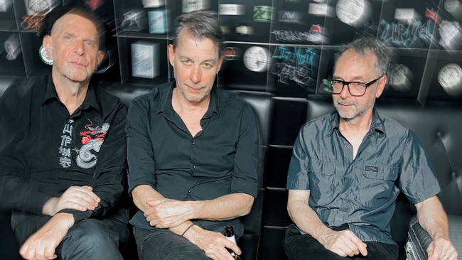 Escape with Romeo + Enema (Zusatzkonzert)