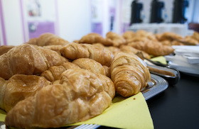 Morgennebel. Das Frühstücksseminar