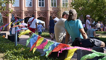 SOMMER IM GRASSI Creative Afterwork Sommersause