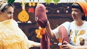 Besuch im Druntenunten, Frau Möhre unter der Erde - LUK-Ouooentheater