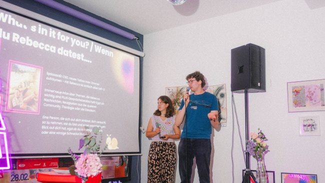 💖 LOVE AT FIRST SLIDE Hamburg | Presenter Ticket | Power Point Dating by Rausgegangen 💖