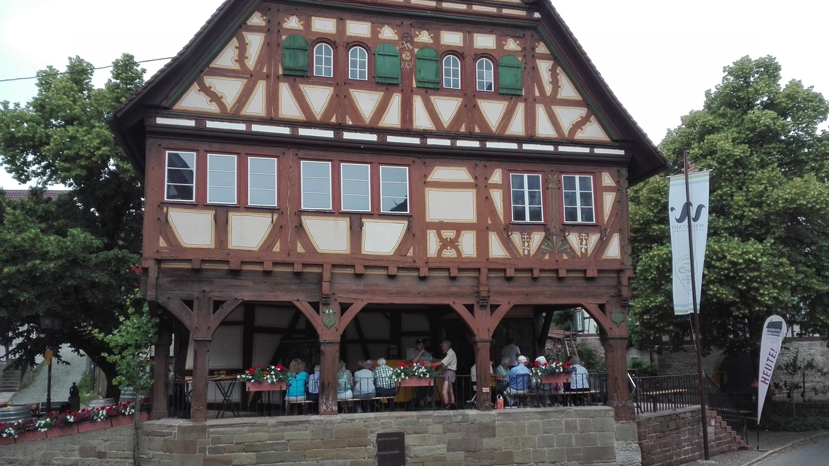 Rathaus Strümpfelbach