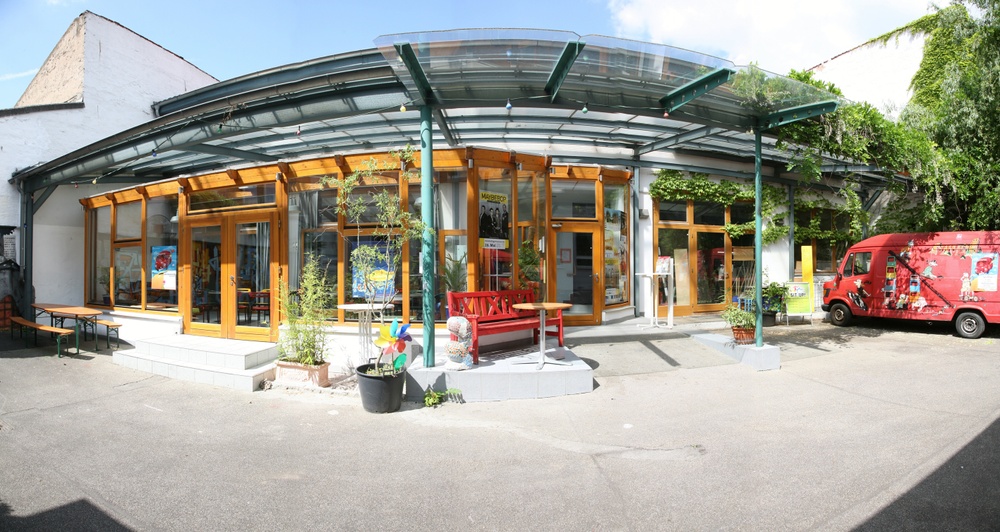 Lukas Mondlicht - EP Release Konzert