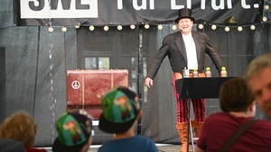 Open Air | Zaubershow mit Zeigerini