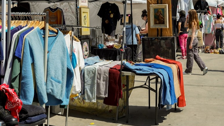 Titelbild der Veranstaltung Flohmarkt Brückenhof Uni Tiefgarage