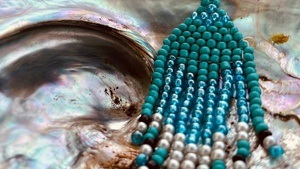 Interkulturelle Workshops für Frauen Perlenweben