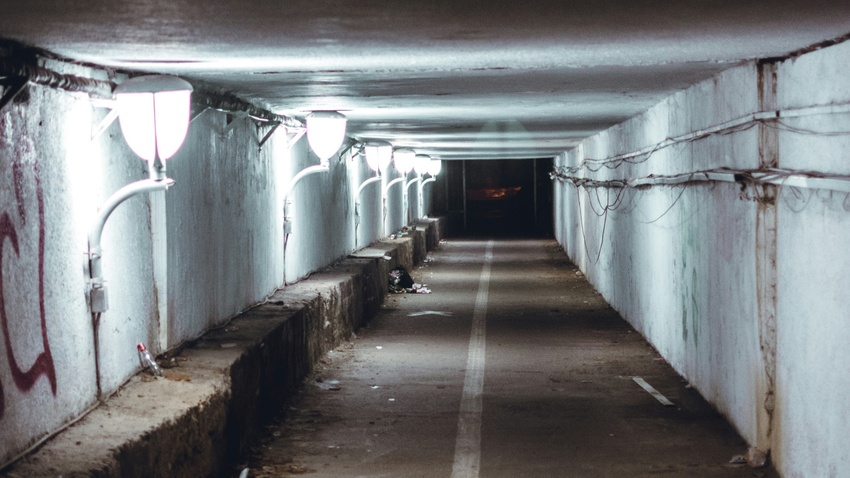 tagsüber bin ich woanders (hier bin ich nur nachts)