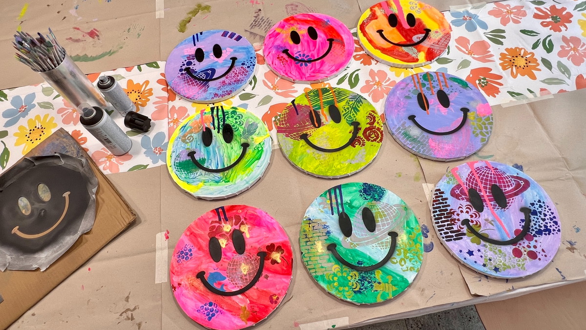 Happy Face Art - entstanden im Ferienkurs des MrsBerry Studio in Köln-Frechen