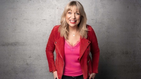 Mirja Regensburg - "ALLES WIRD GUT!"